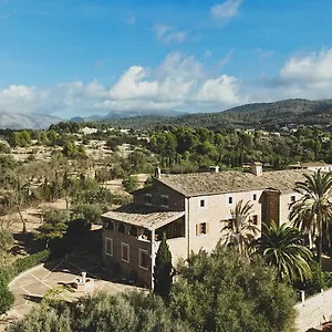 Estades Hotel